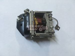 Picture of REGULATOR 6V LOCATED ON DYNAMO JAWA 250